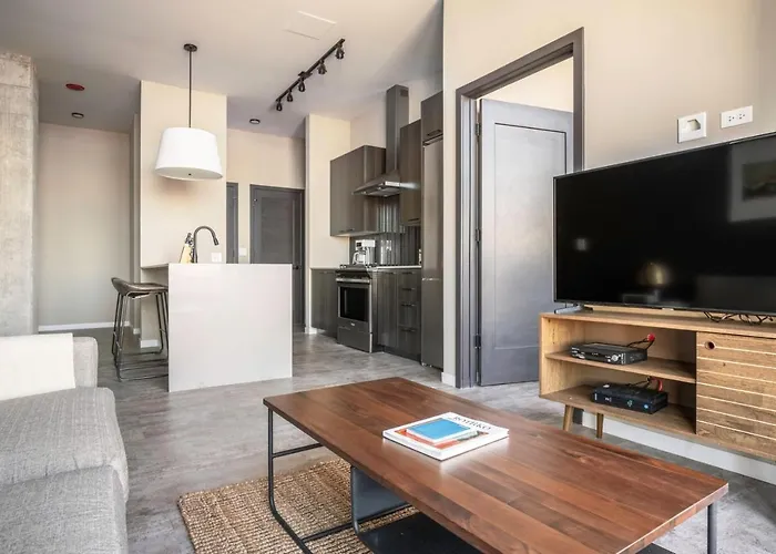 W Loop 1br W Pool Gym Nr Restaurant Row Chi-274 Chicago