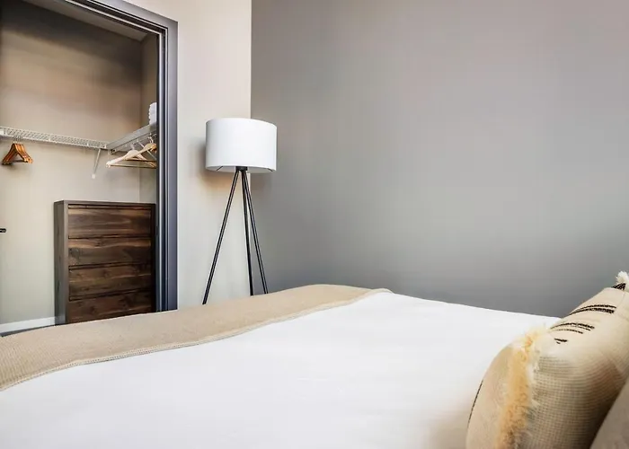 W Loop 1br W Pool Gym Nr Restaurant Row Chi-274 *