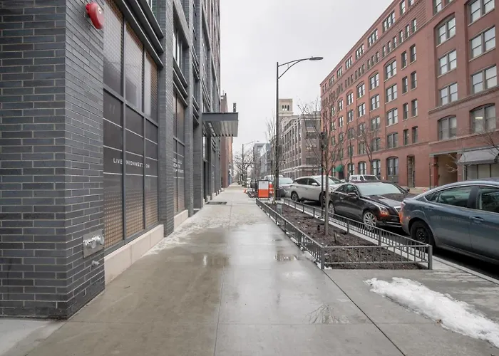 W Loop 1br W Pool Gym Nr Restaurant Row Chi-274 * Chicago